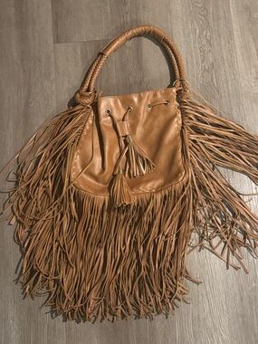 Fringe Tassel Shoulder Bag - Tan